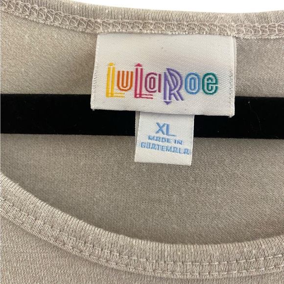 LuLaRoe Tan Dolman Sleeve Oversized Tunic - Picture 3 of 5